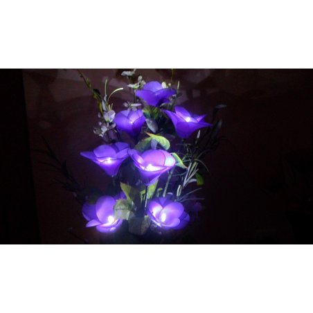 Dekoračná lampa v tvare kvetu - Ria fialová LED